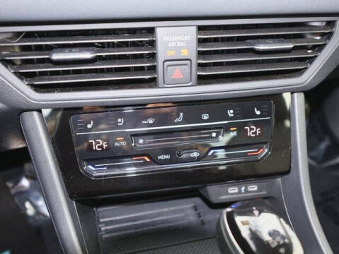 2025 Volkswagen Jetta SEL