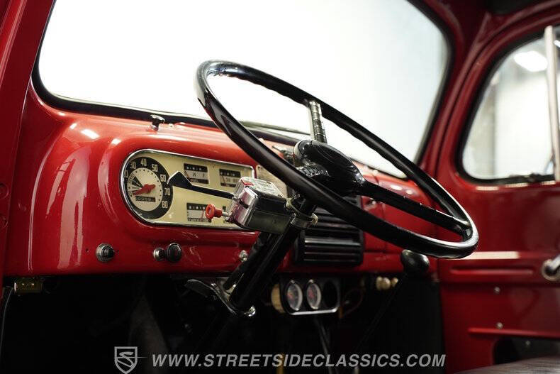 1949 Ford F-600