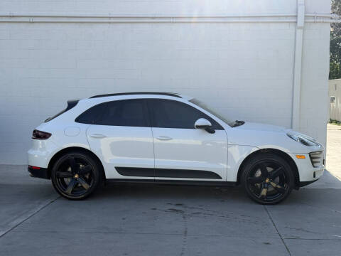 2015 Porsche Macan S