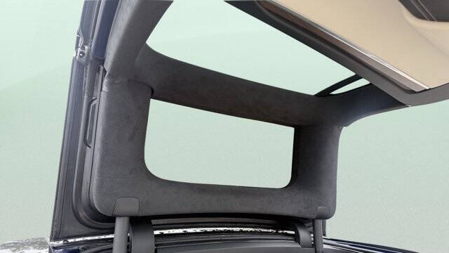 2023 Tesla Model X Standard Range