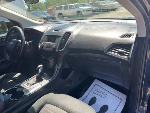 2017 Ford Edge SE