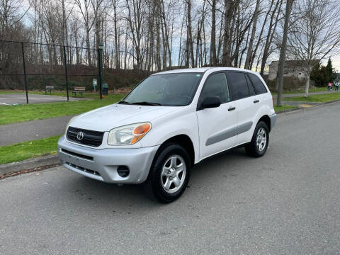 2005 Toyota RAV4 for sale at King Crown Auto Sales LLC in Federal Way WA