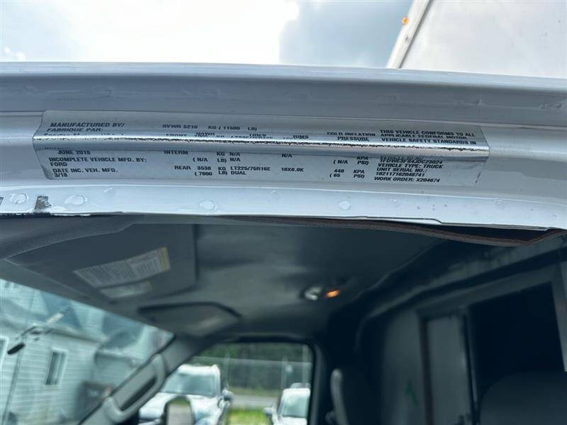 2018 Ford E-Series E-350 SD