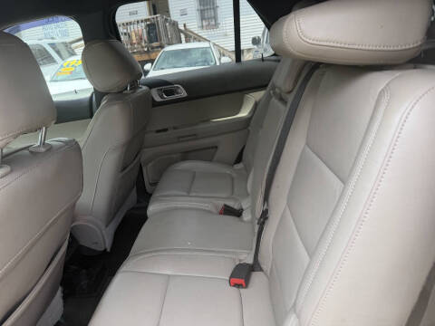 2011 Ford Explorer Limited