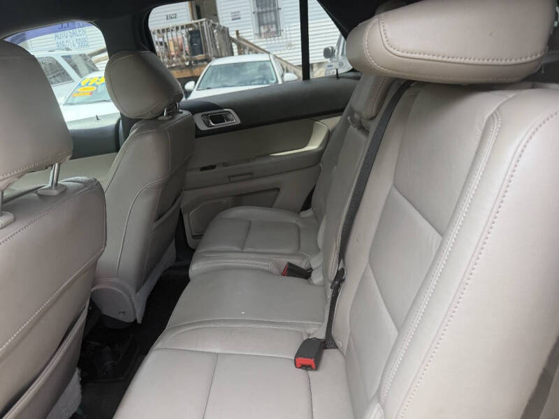 2011 Ford Explorer Limited