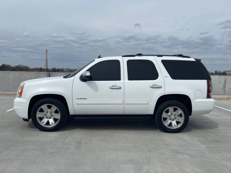 2011 GMC Yukon SLT