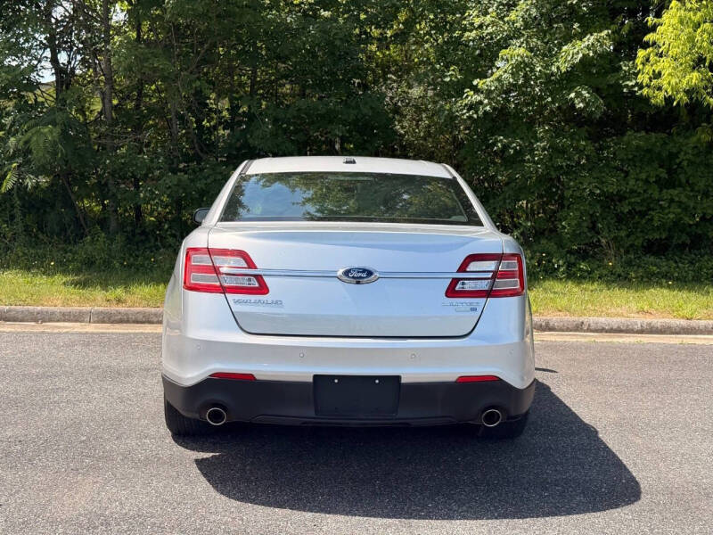 2014 Ford Taurus Limited