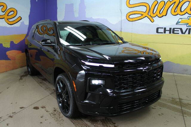 2025 Chevrolet Traverse RS