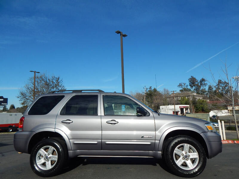 2007 Ford Escape Hybrid for sale at Direct Auto Outlet LLC in Fair Oaks CA