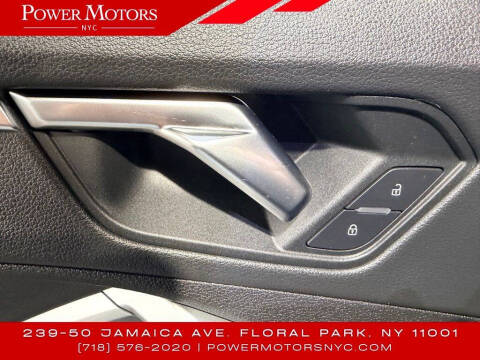 2020 Audi Q3 quattro S line Prem Plus 45 TFSI