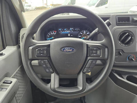 2024 Ford E-Series