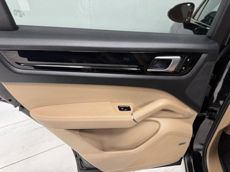 2020 Porsche Cayenne