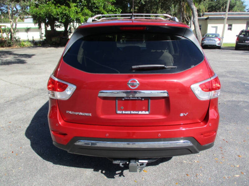 2016 Nissan Pathfinder SV