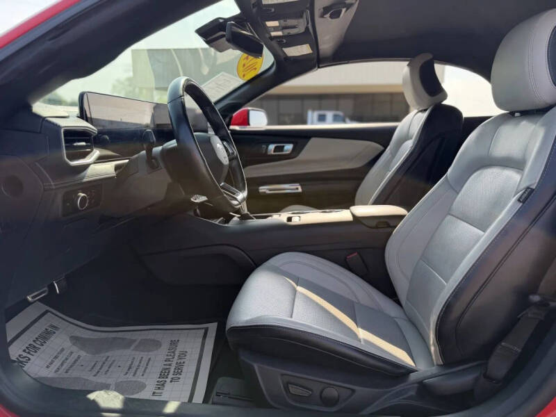 2024 Ford Mustang EcoBoost Premium