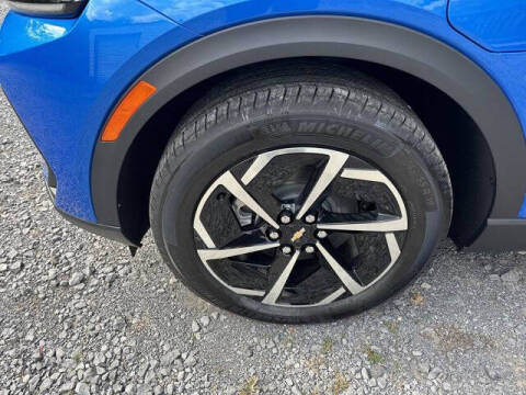 2026 Chevrolet Equinox EV LT 2