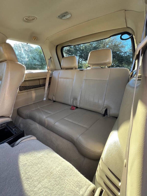 2005 Lincoln Aviator Luxury