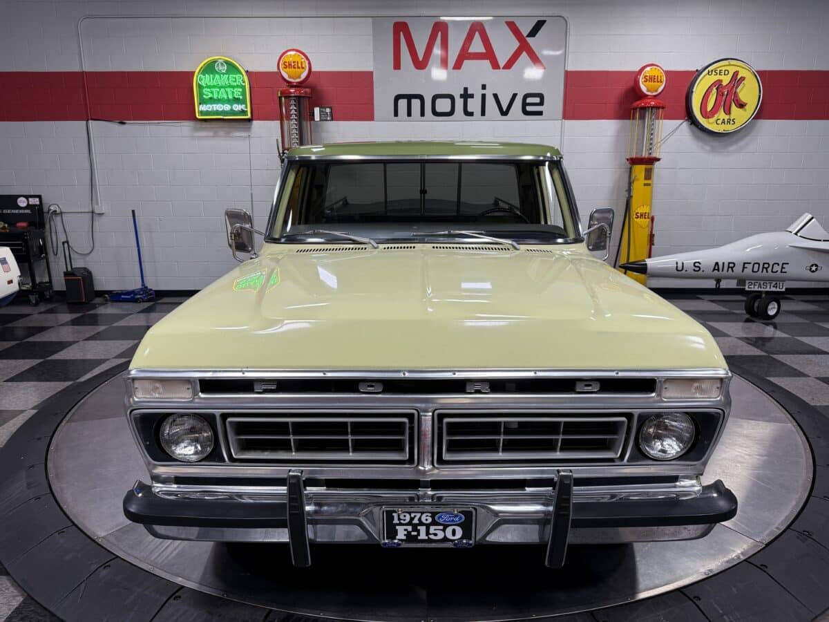 1976 Ford F-150 21