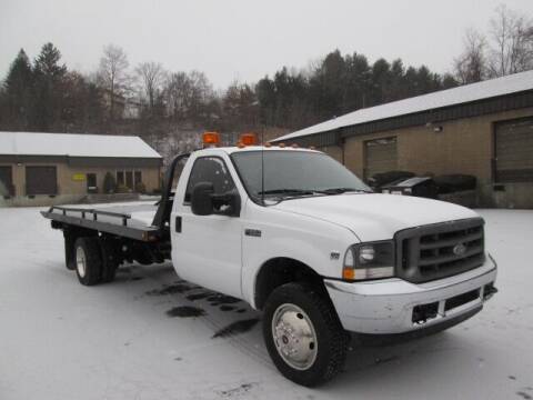 2002 Ford F-550 Super Duty for sale at Tri Town Truck Sales LLC in Watertown CT