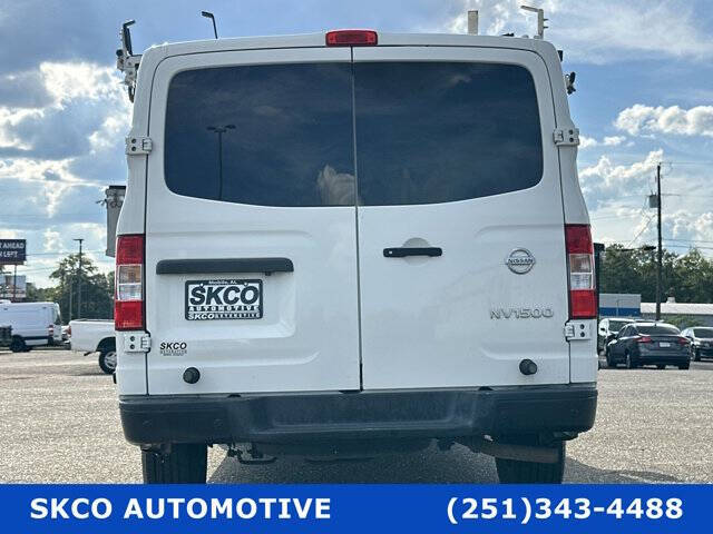 2017 Nissan NV 1500 SV