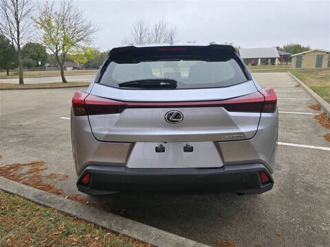 2023 Lexus UX 250h Premium