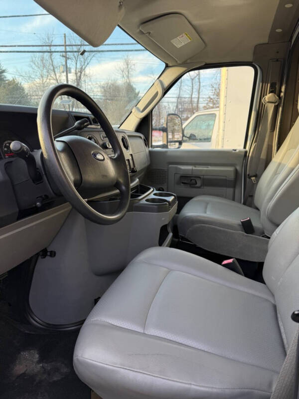 2011 Ford E-Series