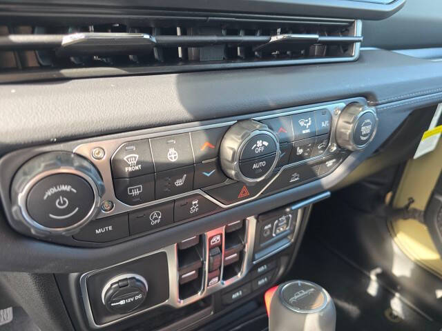 2025 Jeep Gladiator High Tide