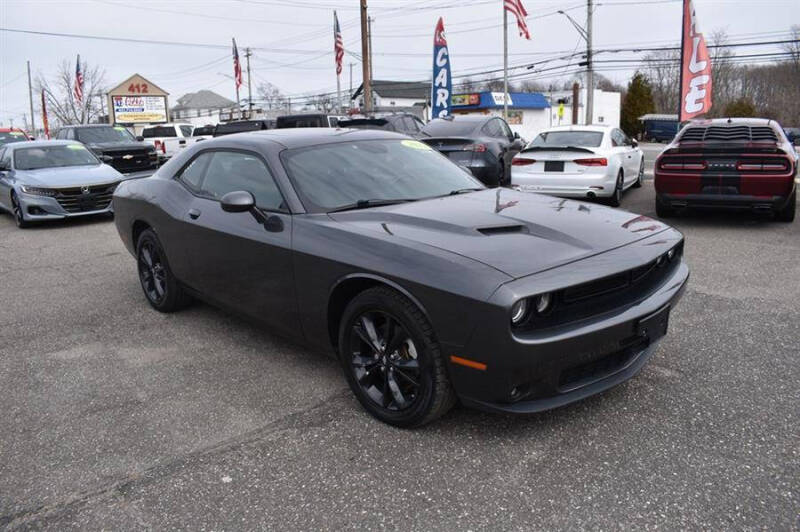 2022 Dodge Challenger SXT