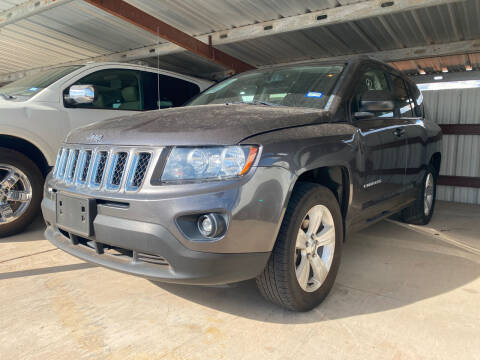 2016 Jeep Compass for sale at REVELES USED AUTO SALES in Amarillo TX