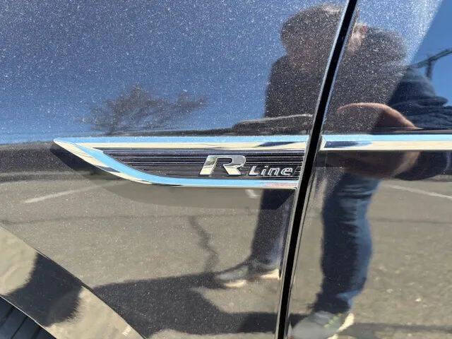 2020 Volkswagen Passat R-Line