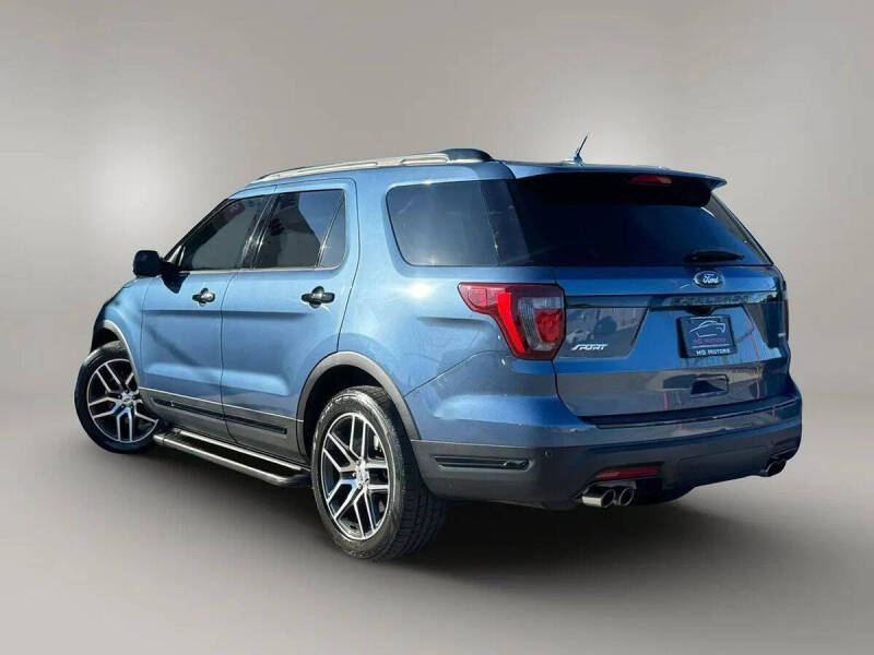 2018 Ford Explorer Sport