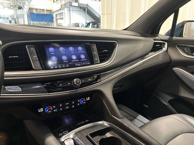 2023 Buick Enclave Premium