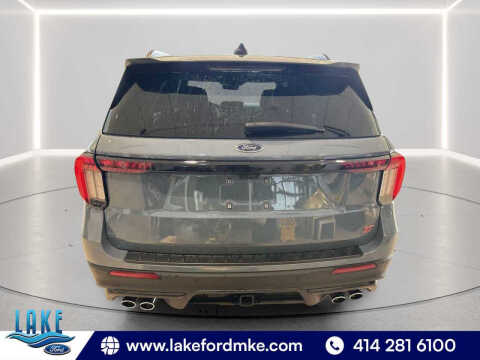 2025 Ford Explorer ST