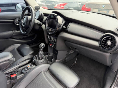 2015 MINI Hardtop 4 Door Cooper