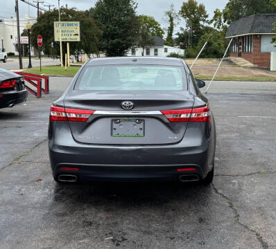 2014 Toyota Avalon XLE