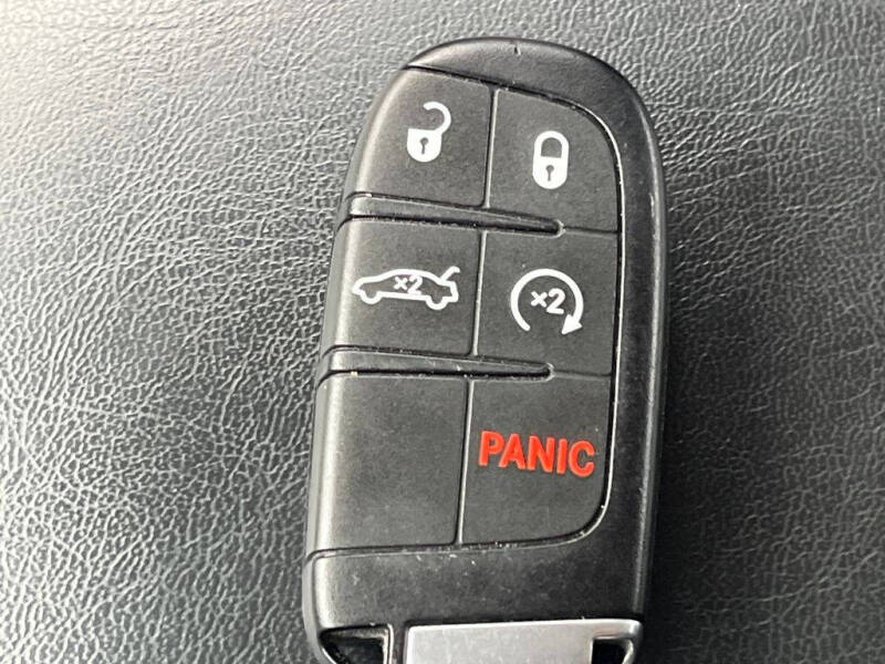 2016 Chrysler 300 Limited