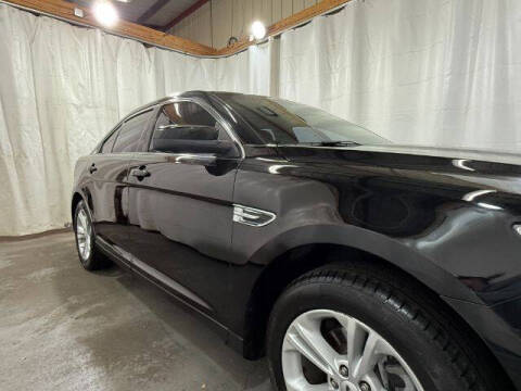 2016 Ford Taurus SEL