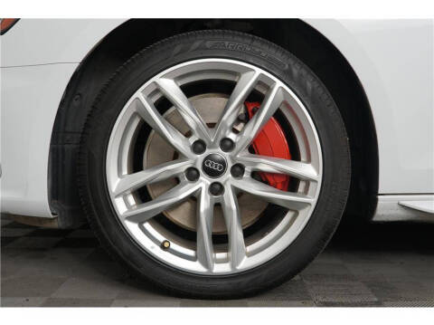 2020 Audi A4 quattro Premium Plus 45 TFSI