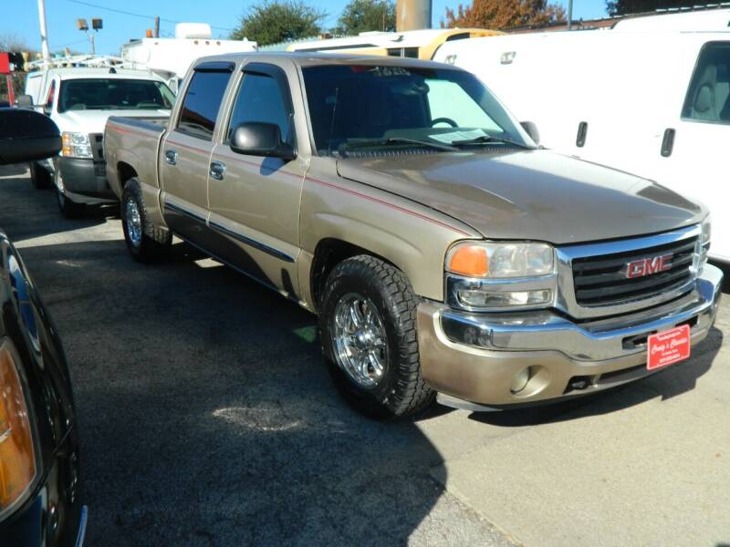 2005 GMC Sierra 1500 for sale at Craig's Classics in Fort Worth TX