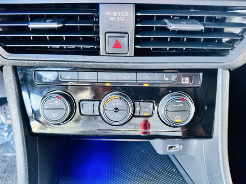 2019 Volkswagen Jetta GLI 35th Anniversary Edition