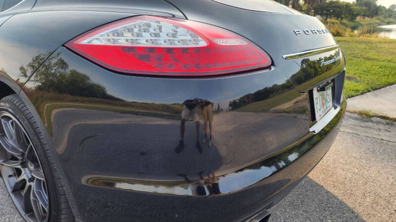 2012 Porsche Panamera Turbo