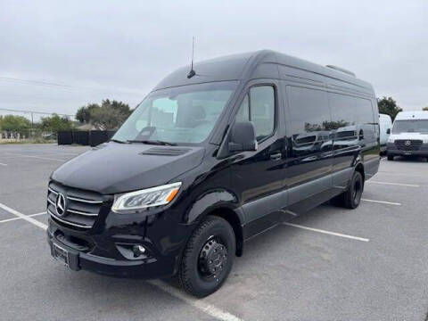 2025 Mercedes-Benz Sprinter 3500