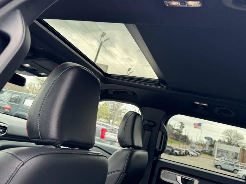 2024 Ford Explorer ST-Line