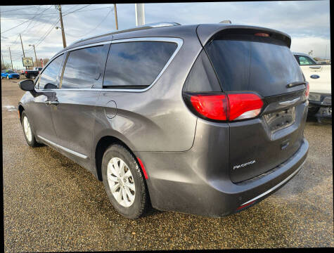 2018 Chrysler Pacifica Touring L
