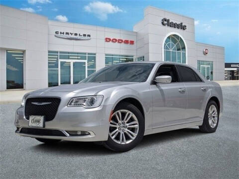 2019 Chrysler 300
