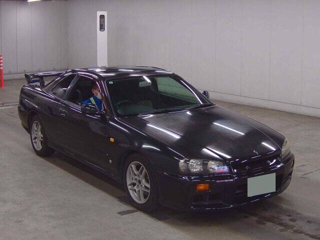 1999 Nissan Skyline