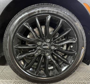 2018 MINI Clubman Cooper