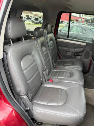 2003 Ford Explorer XLT
