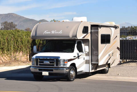 2015 Thor Motor Coach Four Winds Beach Cruiser