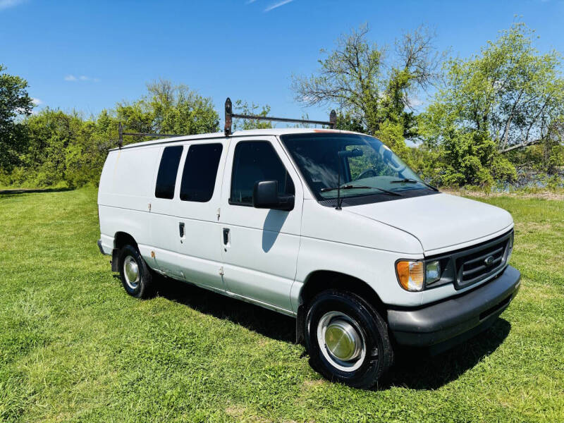 2003 Ford E-Series E-250