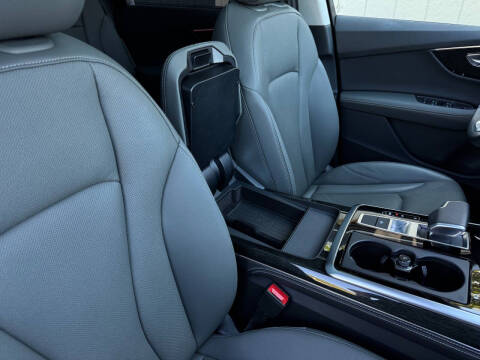 2025 Audi Q7 quattro Premium Plus 55 TFSI